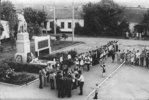 Марш учнів 75-й рік